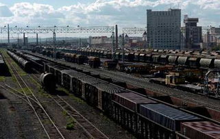 滿洲里口岸上半年過貨量創新高 電子產品成跨境貿易新亮點